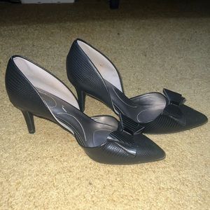 Women’s Black Pumps
